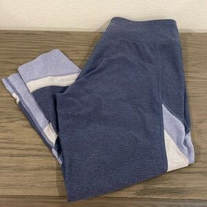 Calvin Klein size large performance exercise leggings - like new